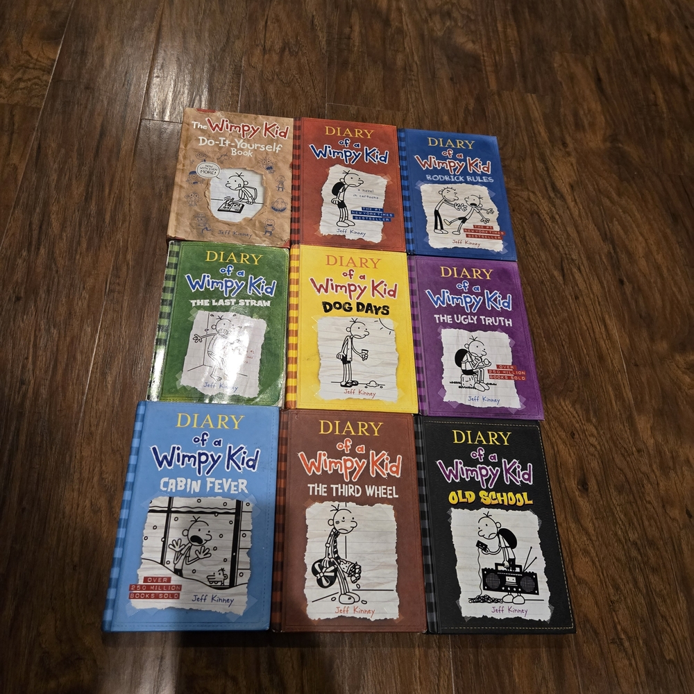 Diary of a Wimpy Kid Book Collection - Multicolor